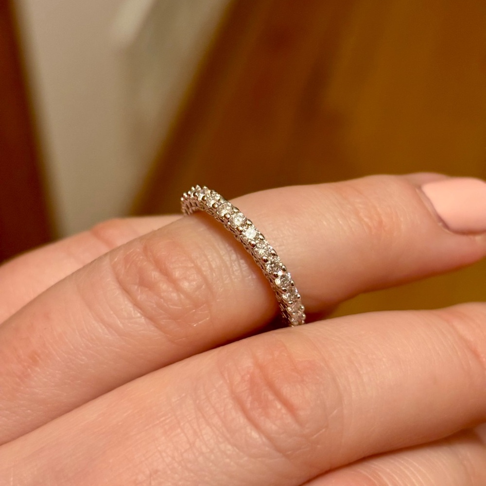 Elegant Silver Moissanite  Diamond Band 💎